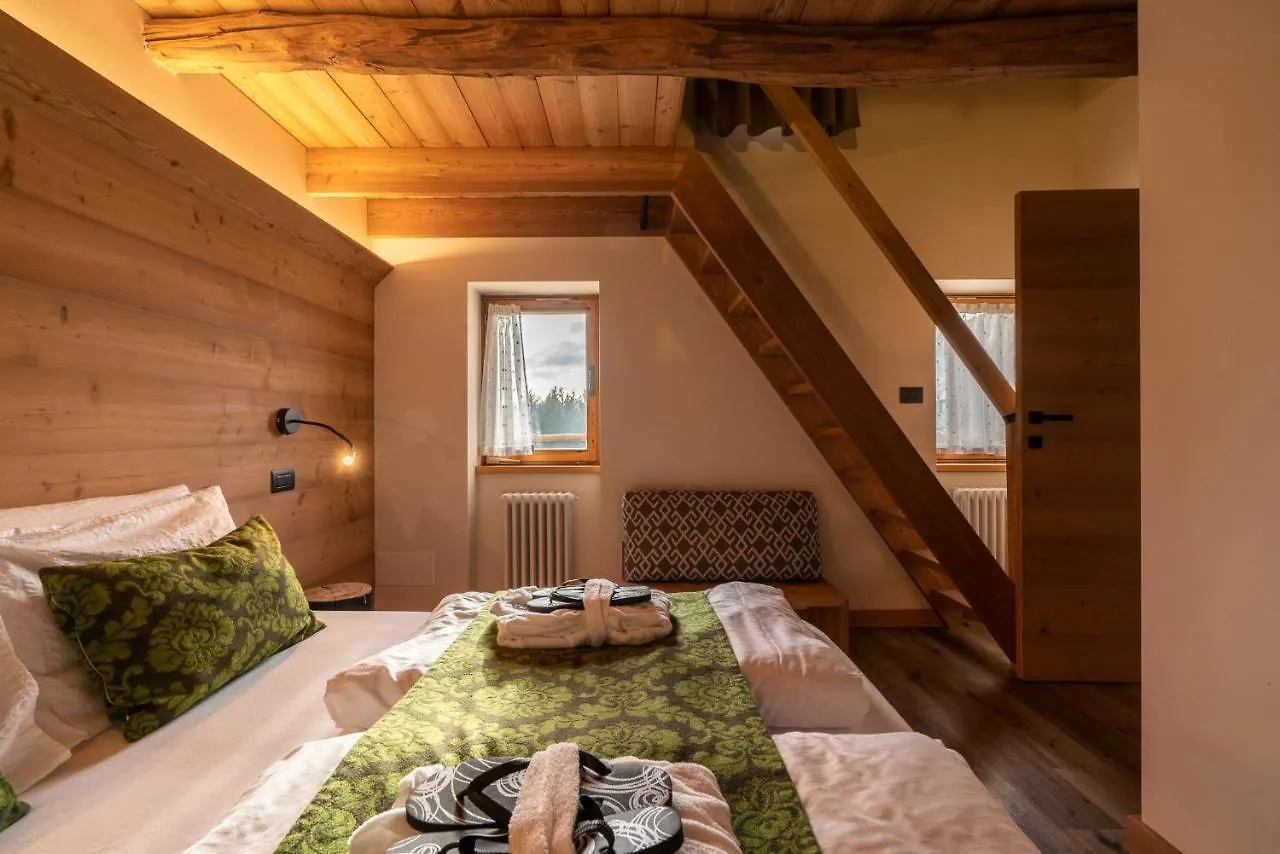 Casera Pian Grand Wellness Lodge Chies d'Alpago 0*,